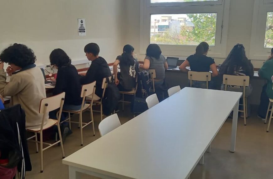 💼 Estudiantes de 6° año elaboran su Currículum Vitae